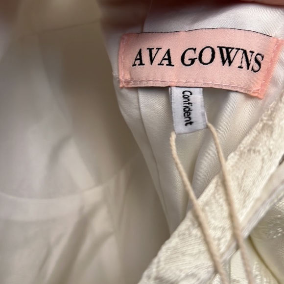 Elegant Off-Shoulder White Dress - Picture 7 of 15